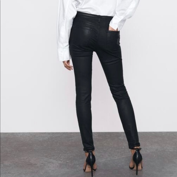 NWT Zara Premium “The HW Skinny Coated Black Jean - Picture 1 of 6